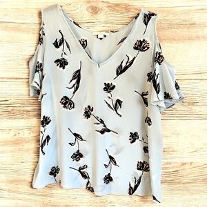 C & E Blouse Top Light Blue Floral Cold Shoulder Plus Sz XL